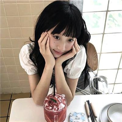 不再托腮遐思